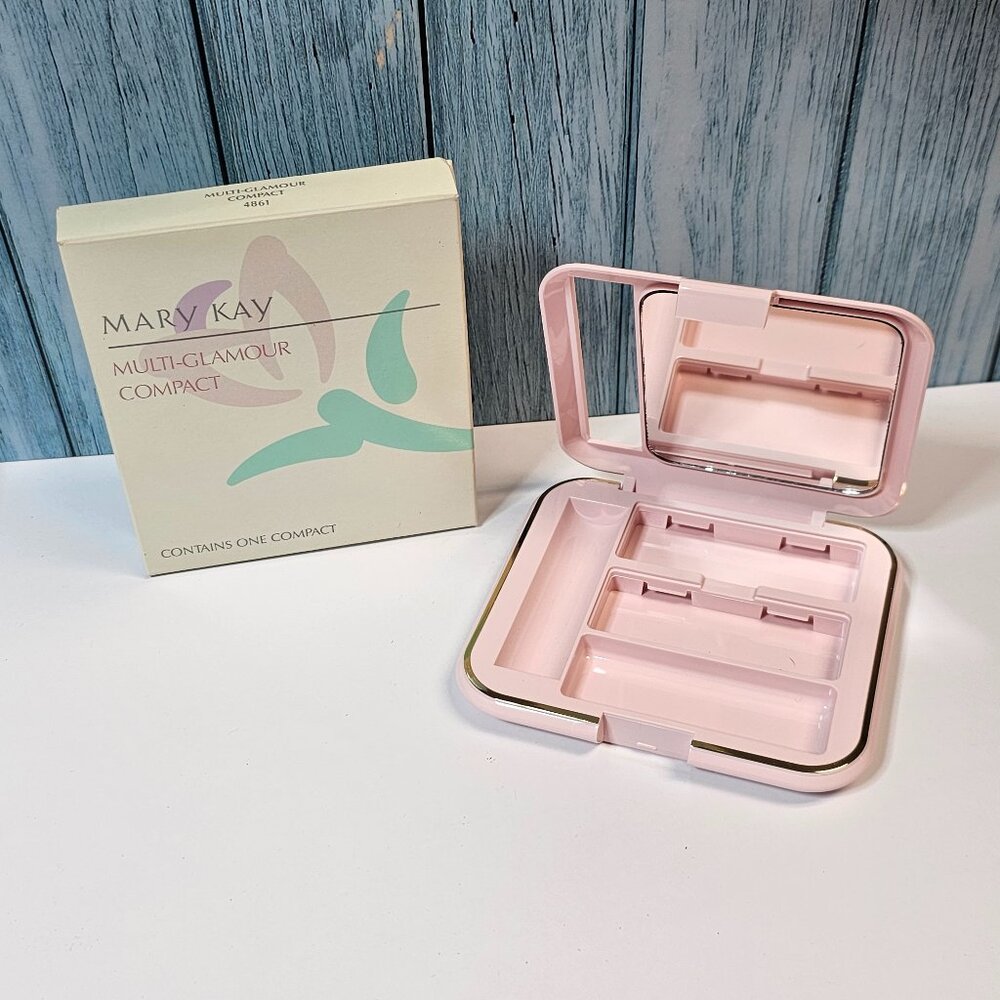 Mary Kay Multi-Glamour Compact #4861 - NIB - New Old‎ Stock